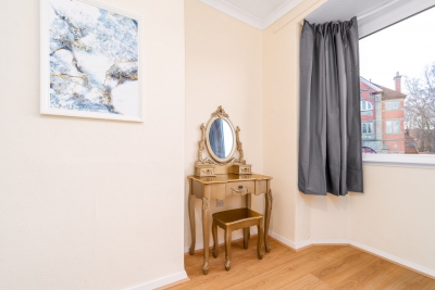 Stylish Three Bedroom House - Harborne - Parking - Garden
