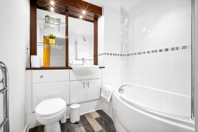 Stylish Two Bed Apartment - City Centre - Netflix