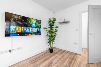 The Marsons Collection - Two Bedroom Apartment -  Balcony - Parking -  Smethwick