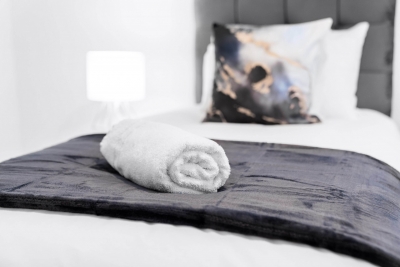 The Marsons Collection - Two Bed Apartment -  Balcony - Parking -  Smethwick
