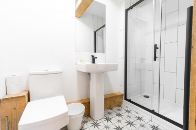 Newtown Lofts - Smart TV- WIFI - Parking