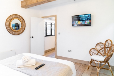 Newtown Lofts - Smart TV- WIFI - Parking