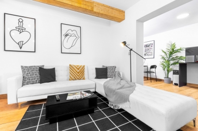 Newtown Lofts -  Unique Stylish Apartment - Parking