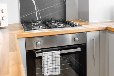 Two Bed Apartment - Two Parking Spaces - Stourbridge