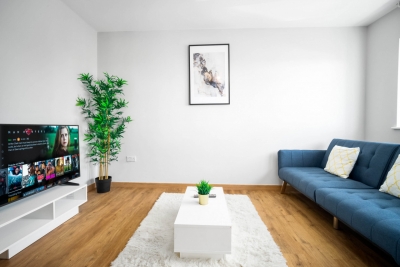 Stylish Two Bed - Two Parking Spaces - Stourbridge