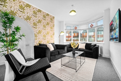 Semi-Detached Three Bed House - Garden - Parking - Great Barr