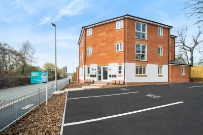 Stylish 2 Bed Apartment -  Parking - Smart TV - WIFI
