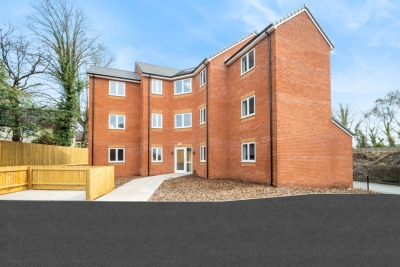 Stylish 2 Bed Apartment -  Parking - Smart TV - WIFI