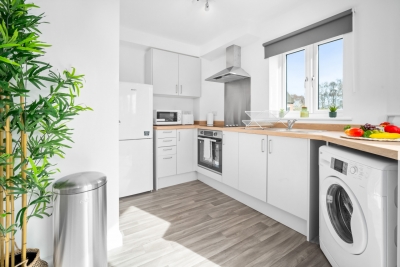 Stylish 2 Bed Apartment -  Parking - Smart TV - WIFI 52