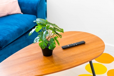 Stylish 2 Bed Apartment -  Parking - Smart TV - WIFI