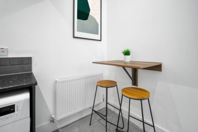 Cozy Apartment - Rowley Regis - On Street Parking