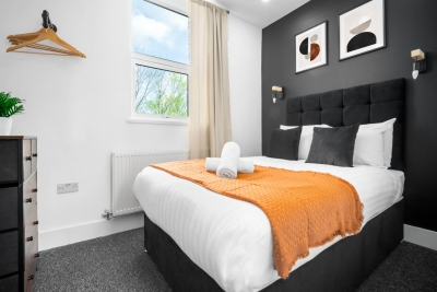 Cozy Apartment - Rowley Regis - On Street Parking