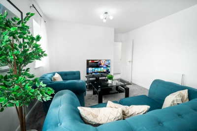 Stylish 2 Bedroom Apartment - Parking - Smart TV - WIFI