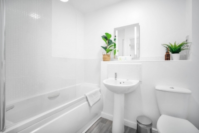 Stylish 2 Bedroom Apartment - Parking - Smart TV - WIFI