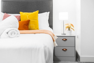 Modern 2 Bed Apartment - Smart TV - WIFI