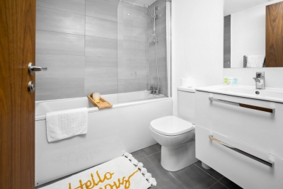 Modern 2 Bed Apartment - Smart TV - WIFI