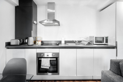 Modern 2 Bed Apartment - Smart TV - WIFI