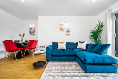 Modern B1 Apartment - 2 Bedrooms - Balcony