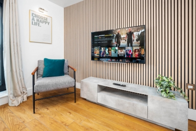 Modern B1 Apartment - 2 Bedrooms - Balcony