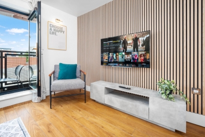 Modern B1 Apartment - 2 Bedrooms - Balcony