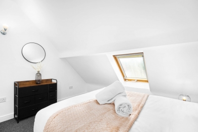 Modern 3 Bed House - Garden - Parking - Harborne