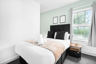 Modern 3 Bed House - Garden - Parking - Harborne