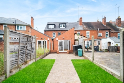 Modern 3 Bed House - Garden - Parking - Harborne