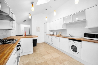 Modern 3 Bed House - Garden - Parking - Harborne