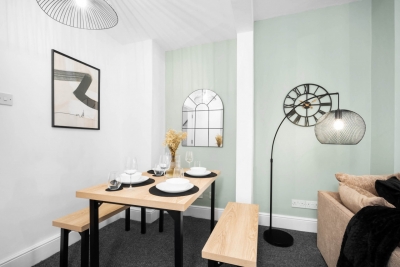 Modern 3 Bed House - Garden - Parking - Harborne