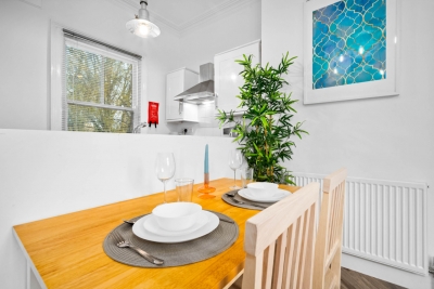 Modern Apartment - Parking - Fast WiFi - Wolverhampton