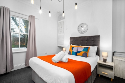 Modern Apartment - Parking - Fast WiFi - Wolverhampton
