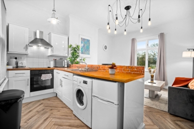 Modern Apartment - Parking - Fast WiFi - Wolverhampton