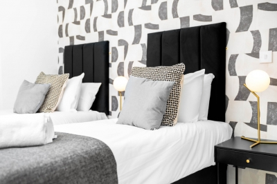 Modern 2 Bedroom Apartment - WiFi - Smart TV