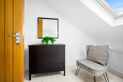 Modern 2 Bedroom Apartment - WiFi - Smart TV