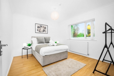 Cozy 4 Bedroom Bungalow - Parking - Garden - Sutton Coldfield