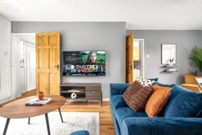Cozy 3 Bed House - City Centre - Garden - Parking