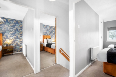 Cozy 3 Bed House - City Centre - Garden - Parking