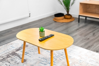 Stylish Apartment - Parking - WiFi - Cradley Heath