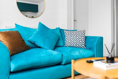 Stylish Three Bedroom House - Garden - Parking
