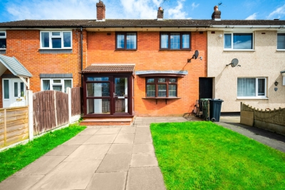Modern Three Bed House - Garden - Parking