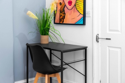 Stylish Apartment  - Fast WiFi - Wolverhampton