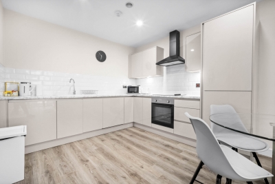 Stylish 2 Bed Apartment - Smart TV - WIFI -  Jewellery Quarter 1