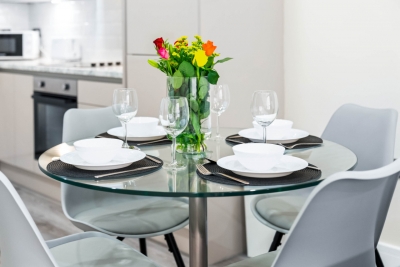 Stylish 2 Bed Apartment - Smart TV - WIFI -  Jewellery Quarter