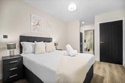 Stylish 2 Bed Apartment - Smart TV - WIFI -  Jewellery Quarter