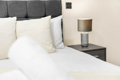Stylish 2 Bed Apartment - Smart TV - WIFI -  Jewellery Quarter