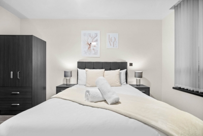 Stylish 2 Bed Apartment - Smart TV - WIFI -  Jewellery Quarter