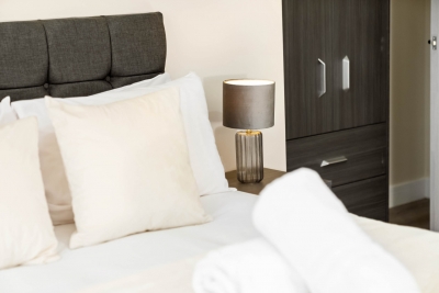 Modern 2 Bed Apartment - Smart TV - WIFI -  Jewellery Quarter