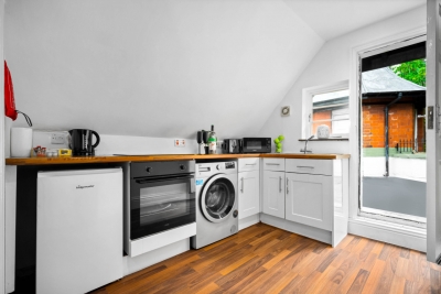 Stylish Apartment - Parking - Terrace - Wolverhampton