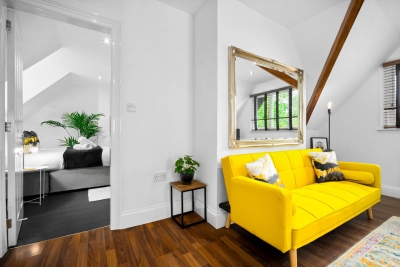 Stylish Apartment - Parking - Terrace - Wolverhampton