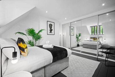 Stylish Apartment - Parking - Terrace - Wolverhampton